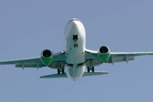 Avião que saiu de Goiânia faz pouso de emergência após registro de fumaça (Foto: Pixabay)