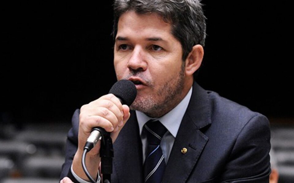 Waldir relata encontro com Bolsonaro: 