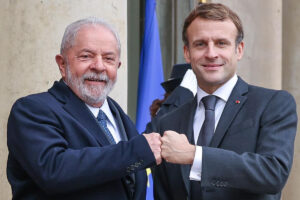 "Falta de apreço pela diplomacia", diz deputada bolsonarista sobre reunião de Macron e Lula