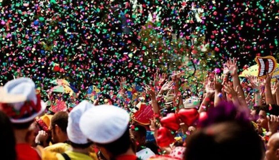 3,1% dos municípios de Goiás mantém as festas públicos e privados de Carnaval