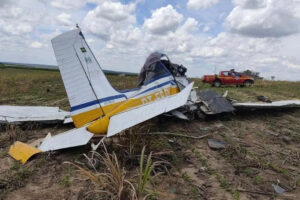 Piloto de Luziânia morre após avião agrícola cair em fazenda de Minas Gerais
