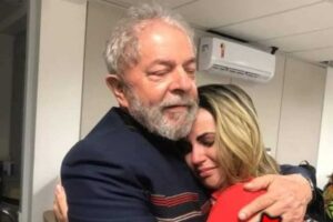 Ex de Mc Kevin afirmou que não tem medo de ser cancelada. Deolane Bezerra diz que fará campanha para Lula: "Amo esse cara"