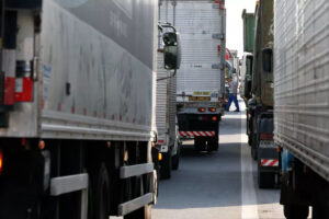 Governo edita MP para facilitar retirada de circulação de caminhões com mais de 30 anos (Foto: Reprodução - Agência Brasil)