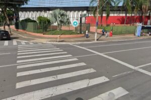 As eleições da OAB provocaram alterações no trânsito na região do Centro de Goiânia, nesta sexta-feira (19). (Foto: Google Street View)