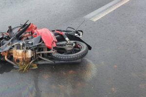 Caminhoneiro é preso suspeito de atropelar motociclista de 16 anos em Rio Verde e fugir