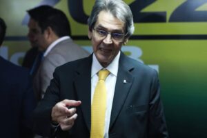 Roberto Jefferson afirma que deixará presidente do PTB, diz colunista