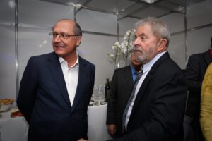 Alckmin como vice de Lula garantirá vitória contra Bolsonaro, diz Elias Vaz