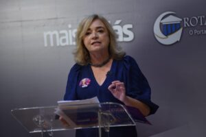 Debate OAB-GO - Valentina Jungmann cita escândalo na ESA e Rafael Lara rebate: "Não existe"