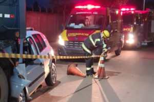 Motorista morre após colidir contra carreta estacionada em Silvânia
