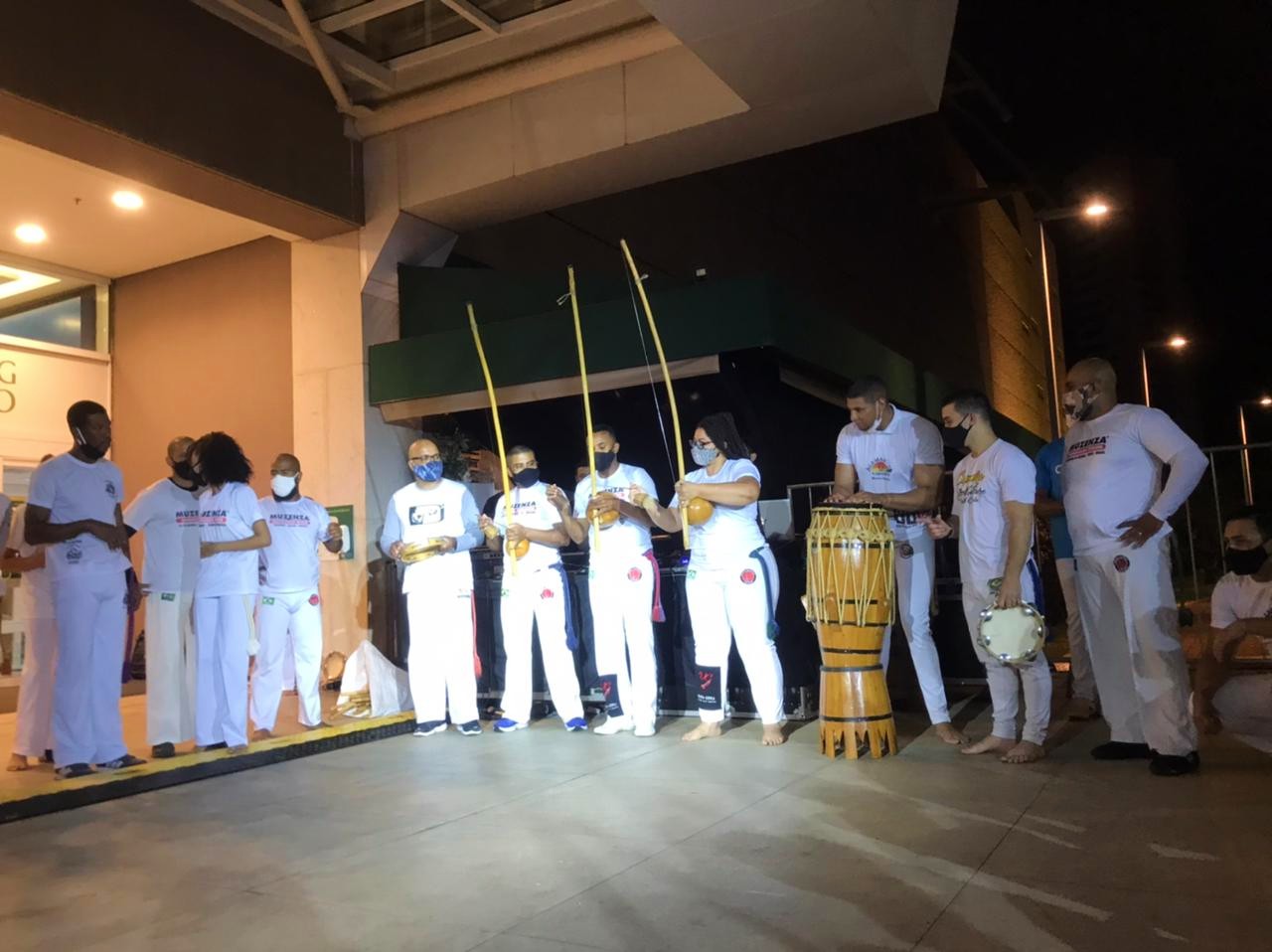 Ginga Cerrado promove evento de capoeira em Goiânia, com Grupo Munzenza