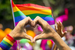 Defensoria e Estado firmam parceria por atendimento jurídico à população LGBT