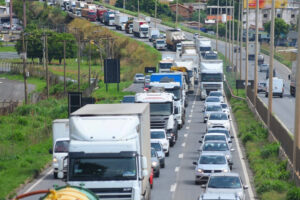 Obras da prefeitura vão interromper fluxo de carros na BR-153, em Goiânia (Foto: Jucimar de Sousa - Mais Goiás)