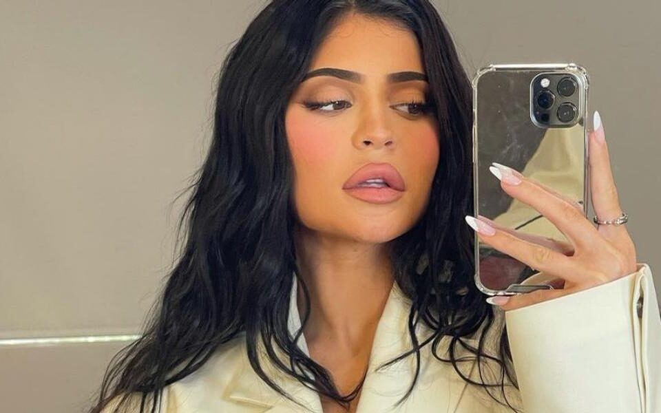 Fã obcecado por Kylie Jenner é preso após infringir ordem de restrição