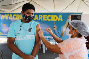 Aparecida retoma vacinação em 38 pontos no município (Foto: SecomAparecida)