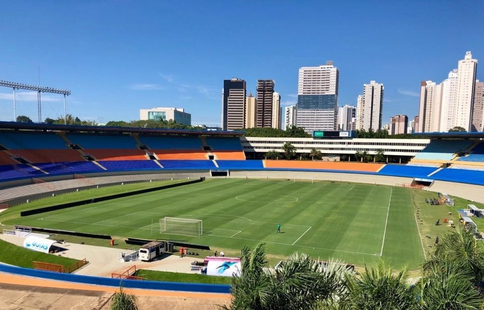 Estádio Serra Dourada deverá passar por reformas para poder receber partidas de futebol e público (Foto: Rosiron Rodrigues - Goiás EC)