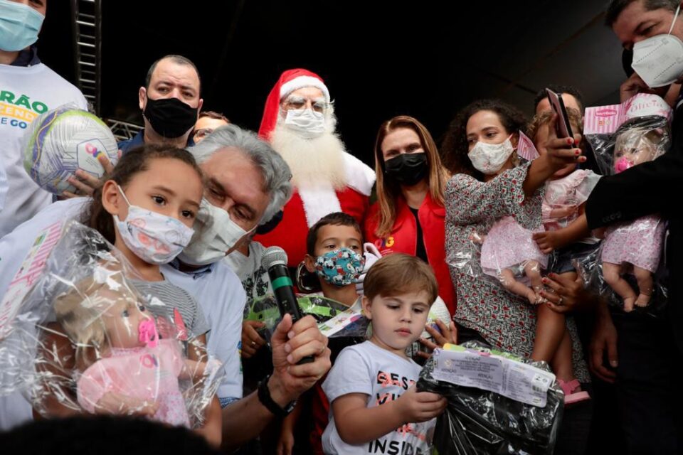 O Governo Estadual e a Organização das Voluntárias de Goiás (OVG) entregam, neste final de semana, cerca de 15 mil brinquedos, em Aparecida. (Foto: divulgação/Secom Goiás)