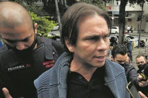 Delegado do Rio é acusado de armar falso flagrante para Eduardo Paes