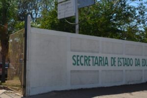 Bônus por resultados: Governo estadual investe R$ 139,5 mi em professores em Goiás