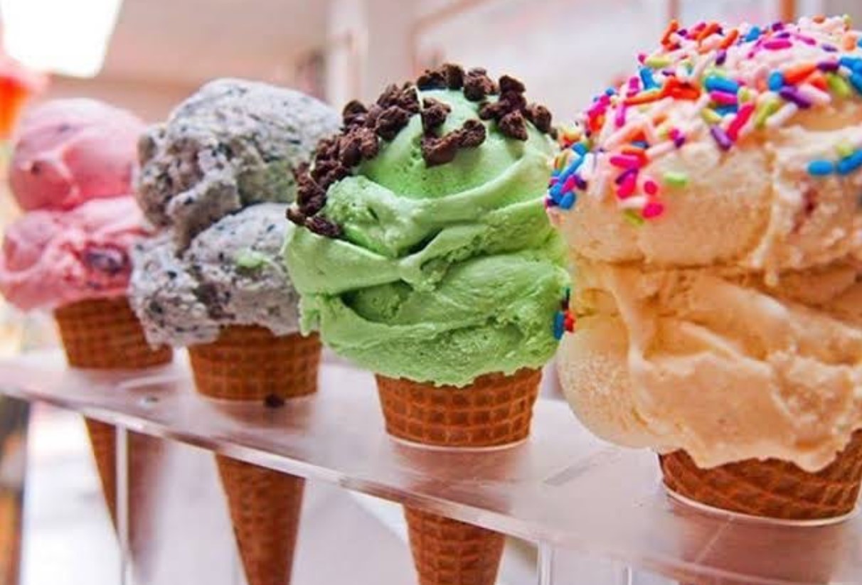 Nobre Sorvetes oferece opções variadas no cascão, representando boa opção para tomar sorvete em Goiânia 