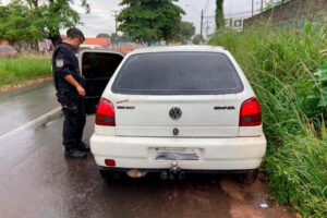 Veículo proveniente de furto foi recuperado com apoio de videomonitoramento (Foto: Divulgação - SecomAparecida)