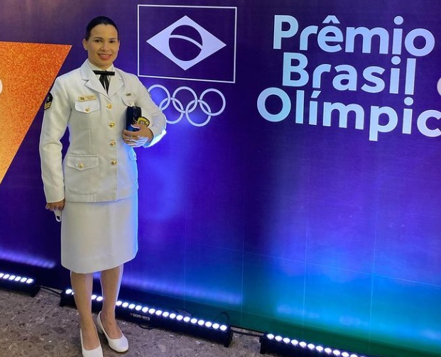 Laís Nunes durante premiação do Prêmio Brasil Olímpico