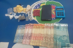 Polícia prende duas mulheres por tráfico de drogas em Caldas Novas