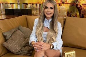 Deolane Bezerra se muda para mansão milionária, em São Paulo