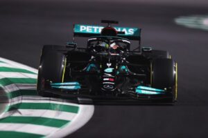 Hamilton será o pole no GP da Arábia Saudita