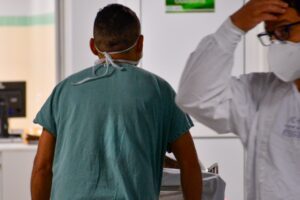 Prefeitura de Goiânia prorroga contratos de trabalhadores da saúde por 120 dias