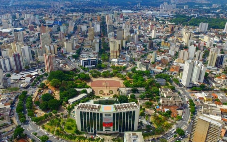 Vista aérea de Goiânia a partir da Praça Cívica