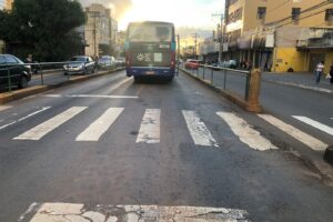 Idoso morre atropelado por ônibus do Eixo Anhanguera, em Goiânia