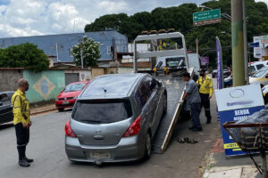 Servidor da Assembleia empurra e tenta fugir de agente de trânsito em Goiânia (Foto: Divulgação)