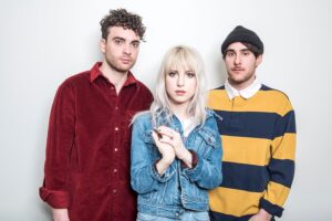 Paramore grava novo álbum após cinco anos; saiba detalhes Hayley Williams revela