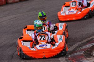 Karts da Nutriex em corrida