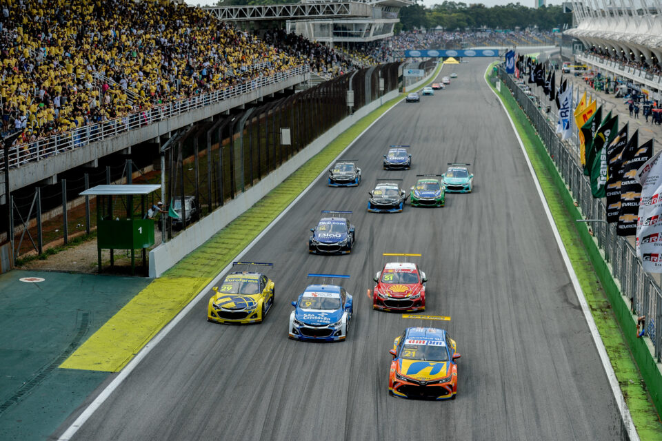 Stock Car corrida em Interlagos