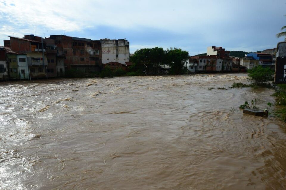 Minas Gerais: chuvas causam 10 mortes em 24 horas