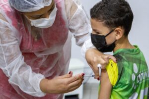 A Prefeitura de Goiânia começa, a partir desta terça-feira (25), a vacinação contra Covid-19 em crianças a partir de 5 anos ou mais. (Foto: divulgação/Prefeitura)