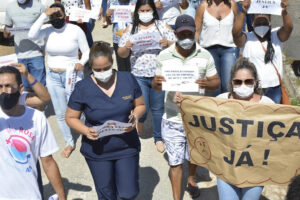 Manifestação em favor do médico Fábio França, em Cavalcante (Foto: Divulgação - assessoria do médico)