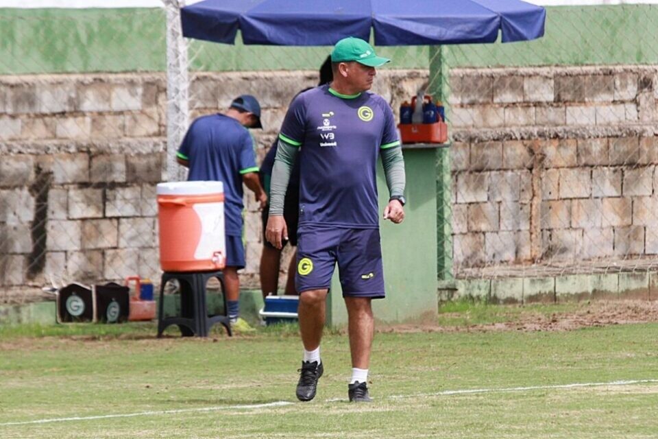 Richard, treinador do Goiás Sub-20