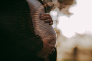 Flurona na gravidez: entenda o risco e saiba como se cuidar