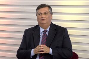 Flávio Dino, governador do Maranhão, recebe diagnóstico de Covid