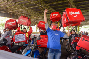 Grevistas do iFood tentam impedir entregadores que querem trabalhar em Goiânia, diz empresário