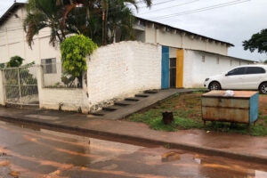 Goiânia: chuva com volume de 15 dias alaga ruas e suspende aulas em CMEI