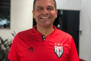 Umberto Louzer, novo treinador do Atlético Goianiense