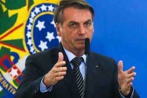 Depois de repreensão do presidente, partido desistiu da representação. Bolsonaro ordena que PL retire ação contra Lollapalooza