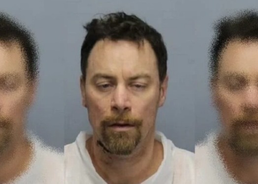 Homem é preso depois de matar esposa e dormir com o cadáver por uma semana