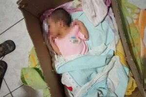 Menina foi achada suja de sangue e ainda com cordão umbilical. Mecânico quer adotar bebê que resgatou em lixeira, no Recife