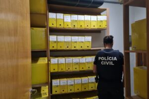 Uma operação da Polícia Civil mira empresários, servidor público e contadores por supostos crimes tributários. (Foto: divulgação/PC)