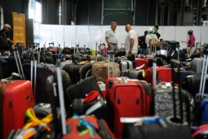 A Justiça de Goiás condenou a Latam Airlines Brasil a pagar R$ 4 mil a um cliente por conta de extravio de bagagem. (Foto ilustrativa: Tânia Rêgo/Agência Brasil)