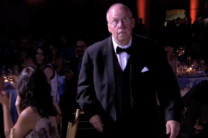 Steve Wilhite, criador do formato GIF, morre de covid aos 74 anos